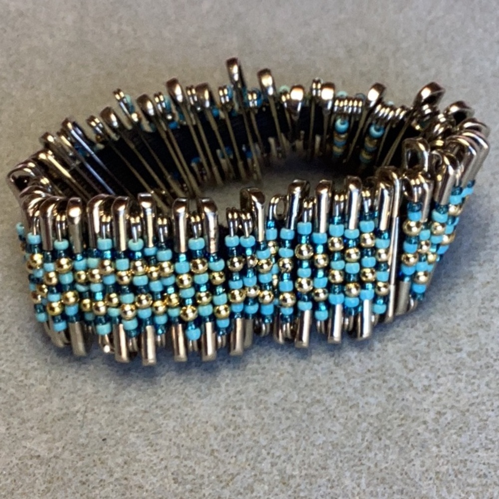 FINAL SALE PRICE 3 Piece Blue & Green Bracelet Set - Picture 3 of 8